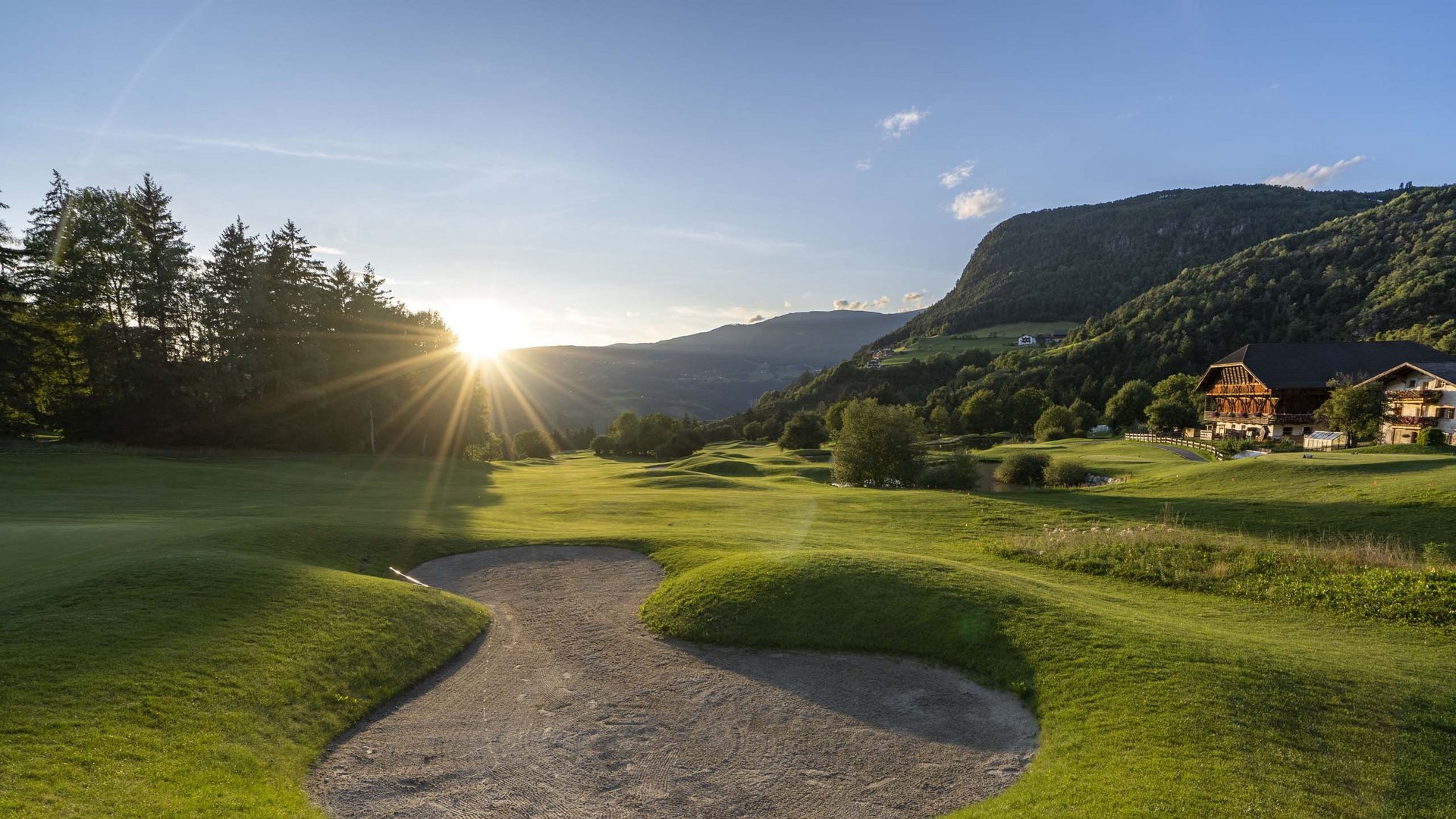 Holiday apartments near Alpe di Siusi/Seiser Alm Holiday apartments near Alpe di Siusi/Seiser Alm